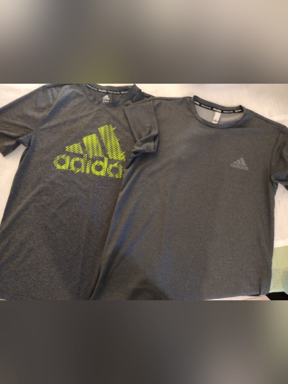 adidas Men's Charcoal Gray Short Sleeve Tee with Neon Yellow Logo (1) Y XL (1) M
